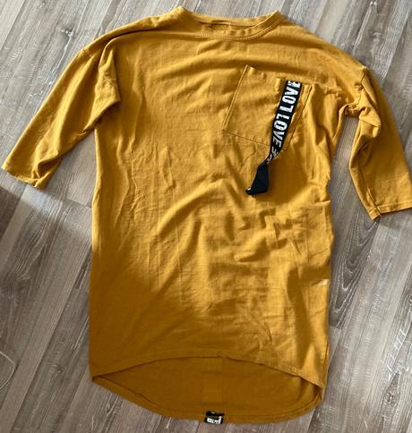 Teplákové šaty alebo aj ako tunika/tričko, 