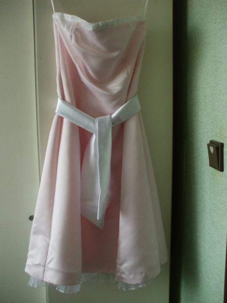 Spoločenské šaty raz oblečené, l