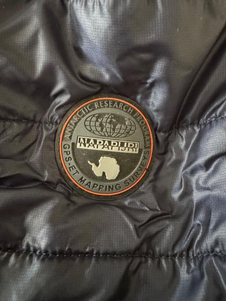 Bunda napapijri, napapijri,s