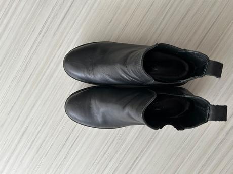 Kozdne clenkove cizmy, 38