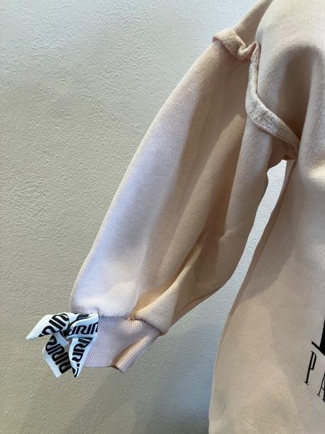 Dievčenská mikina s nápisom a volánmi (4-5 r.), river island,110