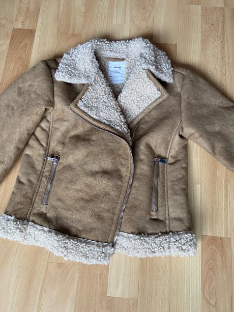 Kozustek, sinsay,134