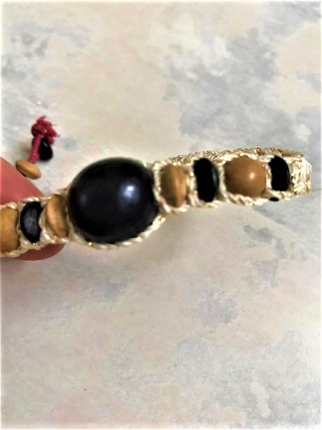 Naturálny drevený náramok, 