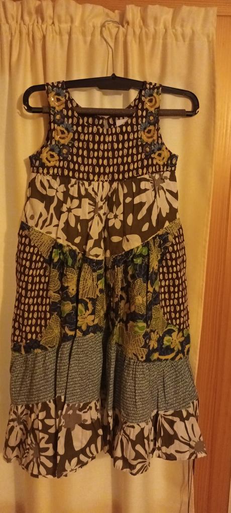 Next šatočky, next,116