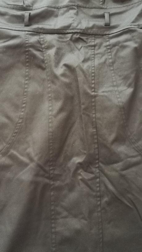 Šaty čierne krátke, 40