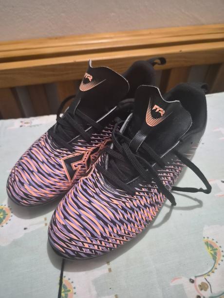 Puma kopačky, puma,37
