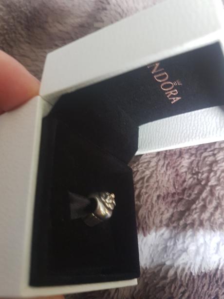 Pandora korálka/prívesok muffin/koláčik so zlatou, pandora