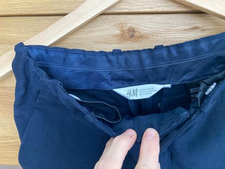 Chlapčenský oblek, 146