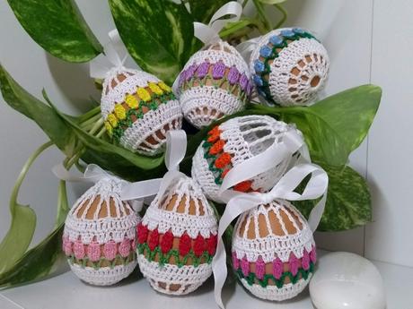 Háčkované vajíčka-tulipán,