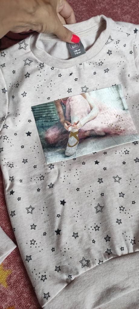 Krásna mikinka veľ 122/128, 122