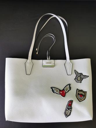 Veľká obojstranná guess kabelka - ako nová, guess