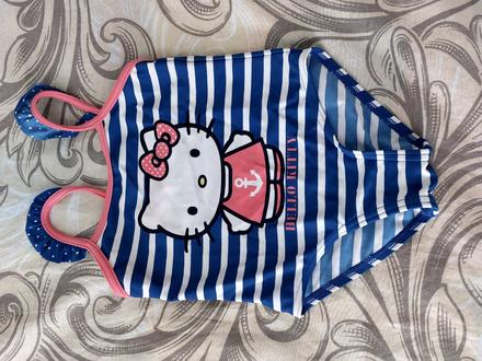 Jednodielne plavky, 98