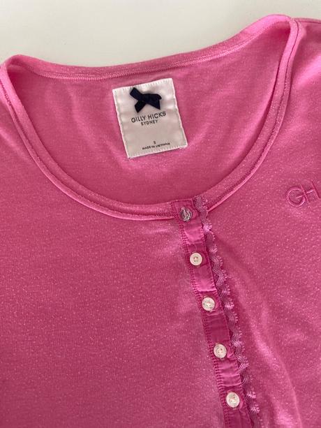 Damske tricko gilly hicks, abercrombie&fitch,s