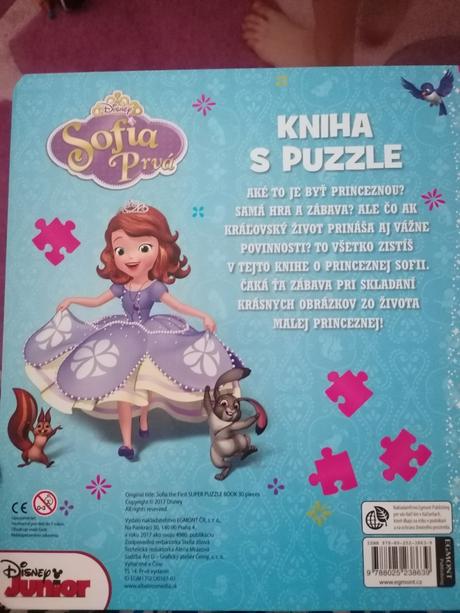 Kniha s puzzle,