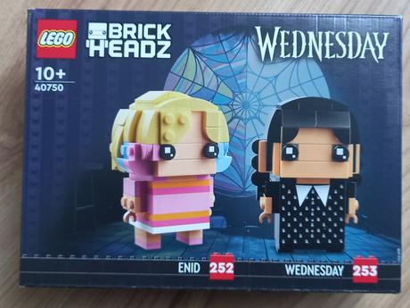 Lego wednesday a enid, 