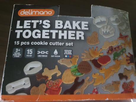 Predám sadu15 ks vykrajovatiek zn. delimano, 