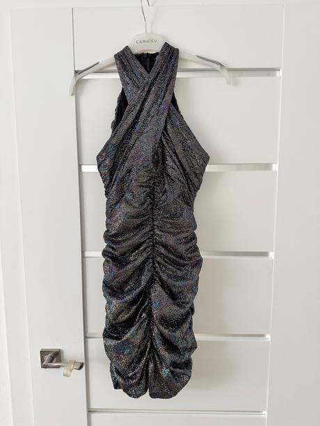 Leskle priliehave šaty, zara,xs