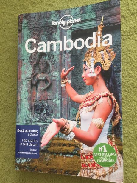 Knihy - rozne feng shui, kundera, dan brown, mafia,