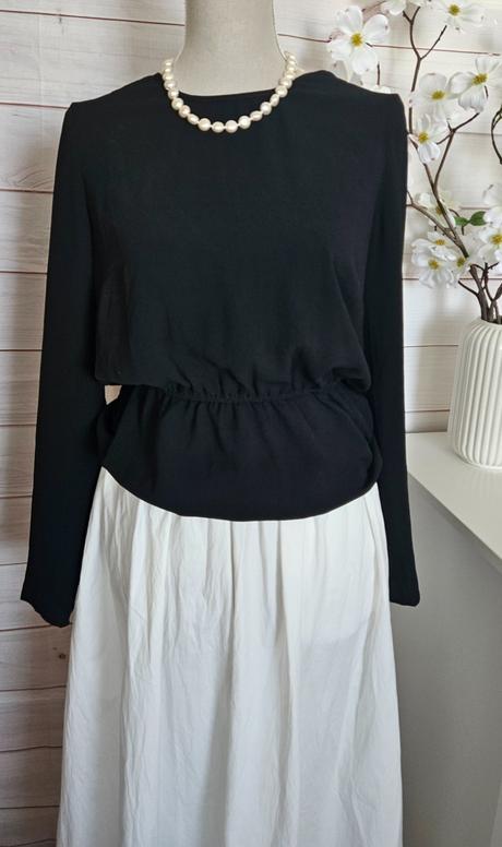 Pekná lahulinká blúzka, 36