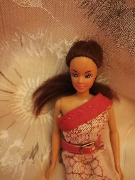 Retro bábika barbie, 