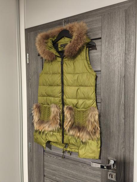 Krasna vesta s pravou kozusinou, s