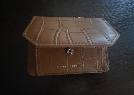 Dámska peňaženka,