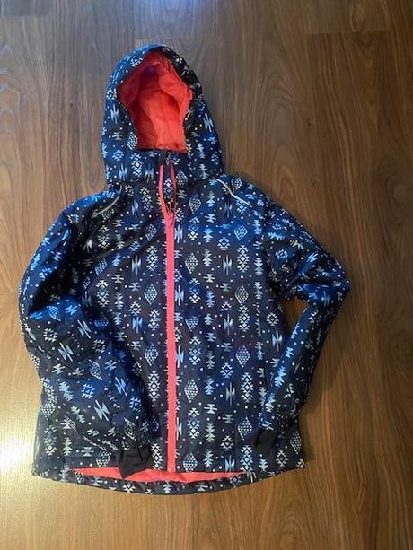 Dievcenska bunda, crivit,146