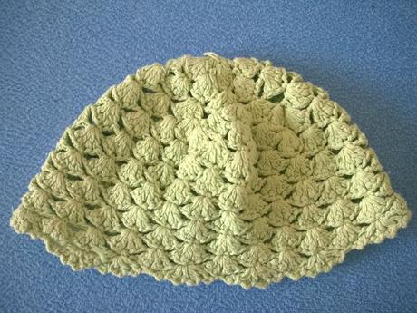 Prechodné štrikované čiapočky, 80