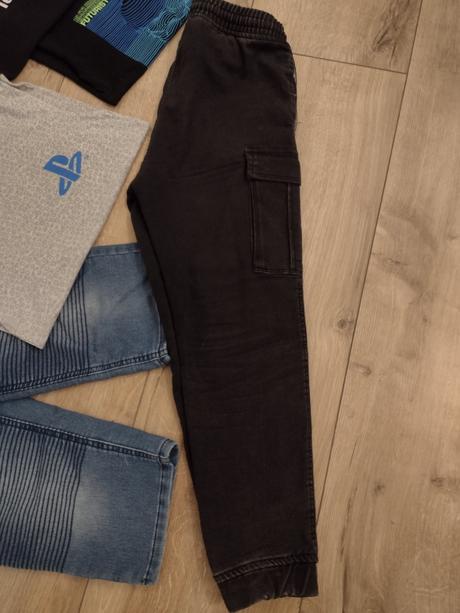 Balík oblečenia, 140–152