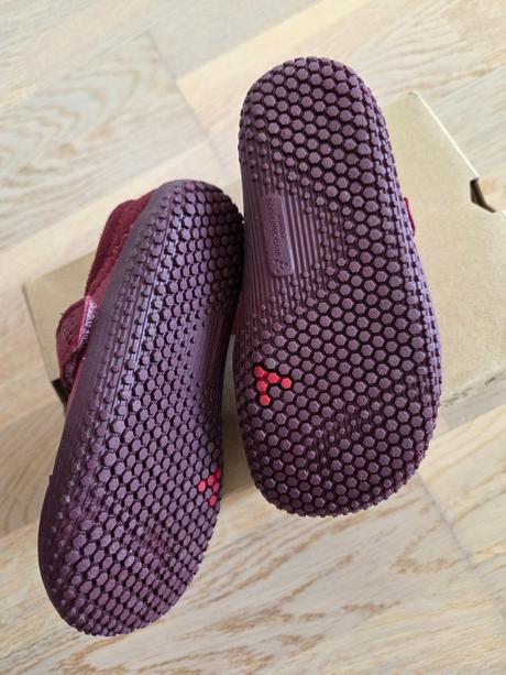 Nove balerinky vivobarefoot, vivobarefoot,25