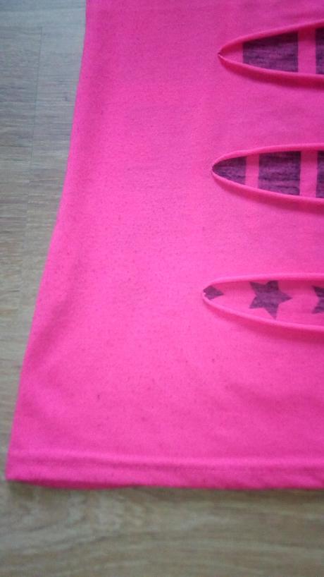 Moderne tricko,vel.xs/s, 146