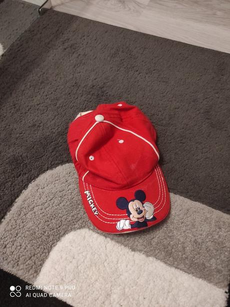 Šiltovka, disney,48