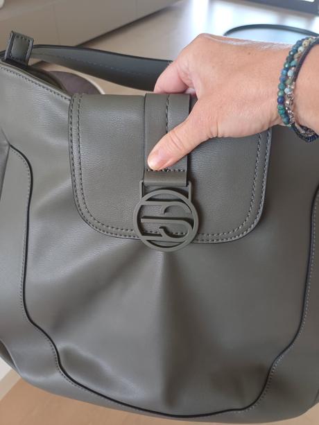 Esprit kabelka , raz použitá, esprit