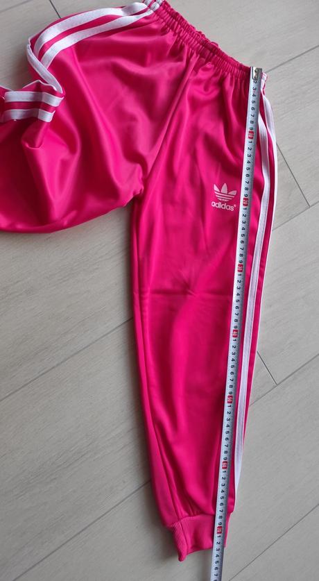 Predám dievčenské adidas tepláky, adidas
