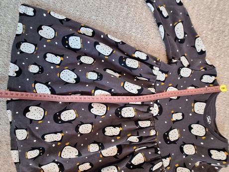 Šaty s tučniakmi, f&f,110