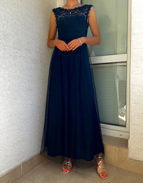 Spoločenské šaty, 34