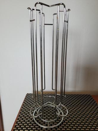 Stojan na dolce gusto,