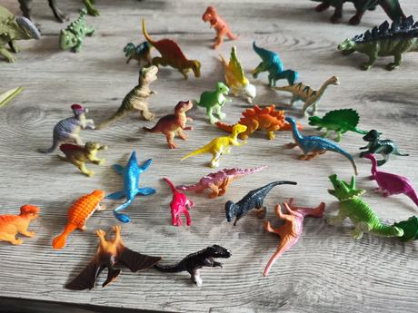 Predám dinosaurov, 