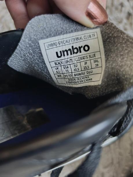 Turfy, kopačky umbro, v. 40,5, 40