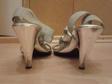 Strieborne sandalky, 37
