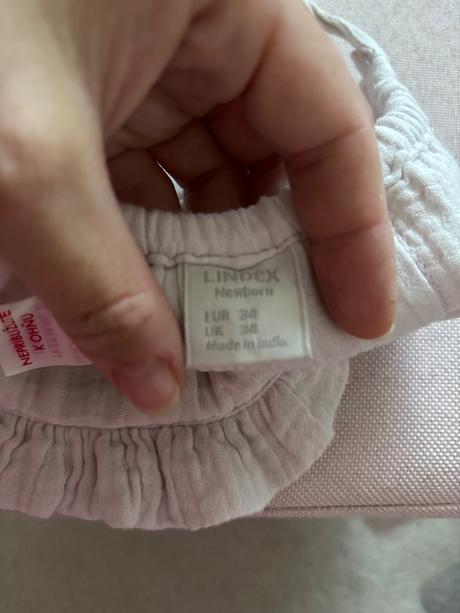 Tkaný klobúčik, lindex,56