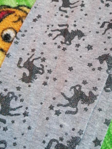 Konikove legíny, f&f,128