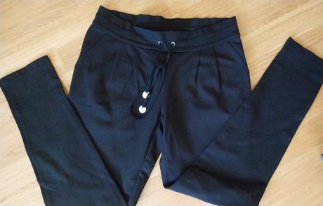 Čierne nohavice zn. opera, m