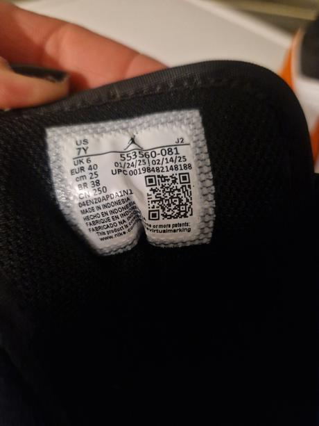 Tenisky jordan, air jordan,40