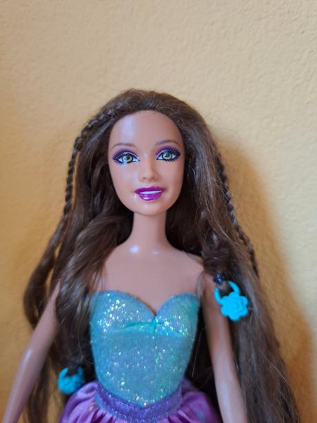 Barbie cut 'n style, 