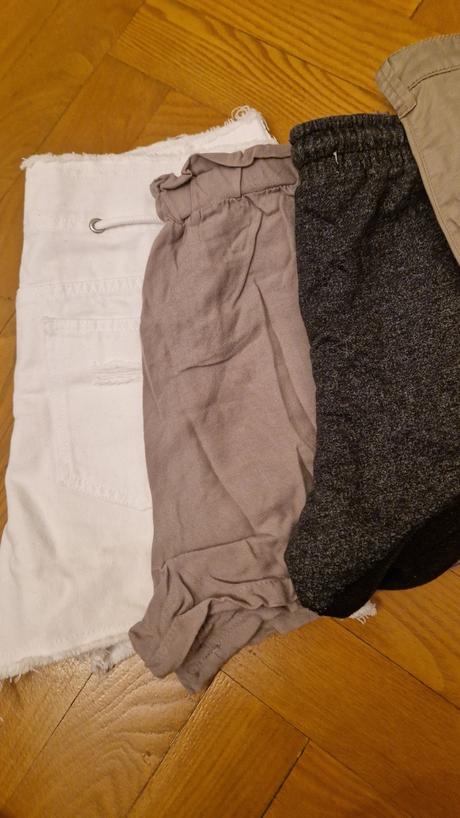 Sada nohavic 4ks, m