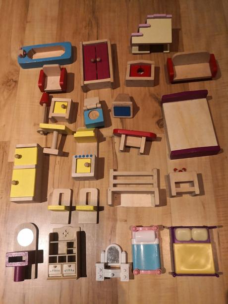 Domček pre bábiky s príslušenstvom, 