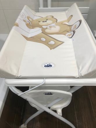 Cam prebaľovací stôl s vaničkou,