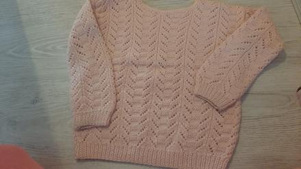 Hackovaný pulovrik, 110