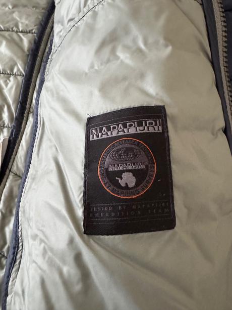 Bunda napapijri, napapijri,s